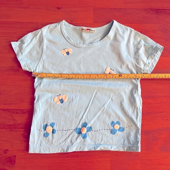 Cute tee - Picture 3 of 3